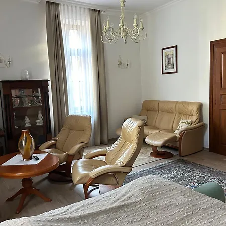 Penzion Rozsakert Vendeghaz 3*
