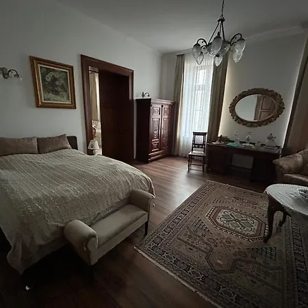 Penzion Rozsakert Vendeghaz 3*